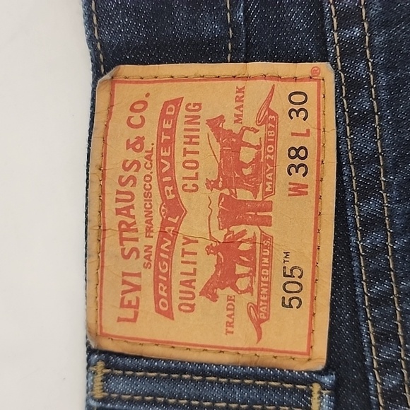 Levi's 505 Dark Wash Straight Fit Jeans Size 38x30 - Picture 6 of 9